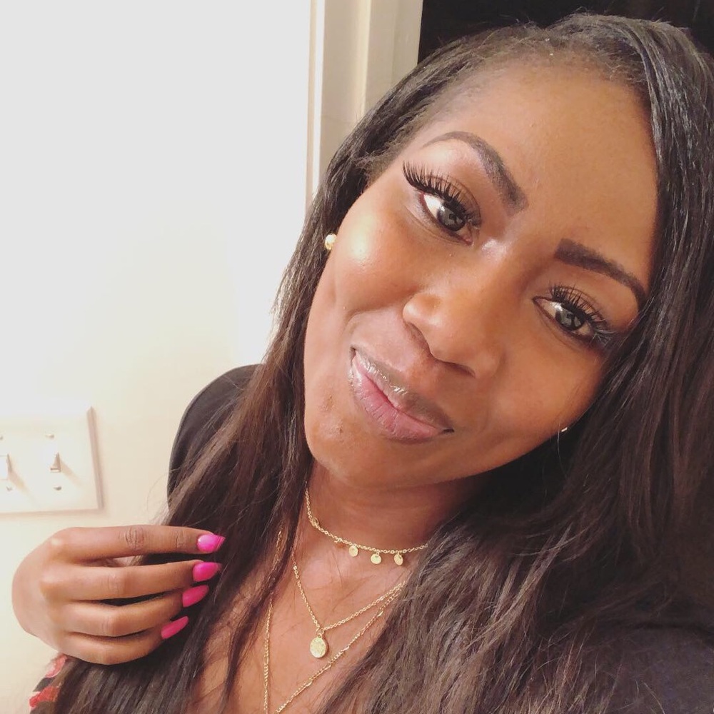 Meet your Posher, Victoria